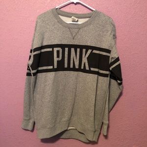 VS Pink crew neck pullover!